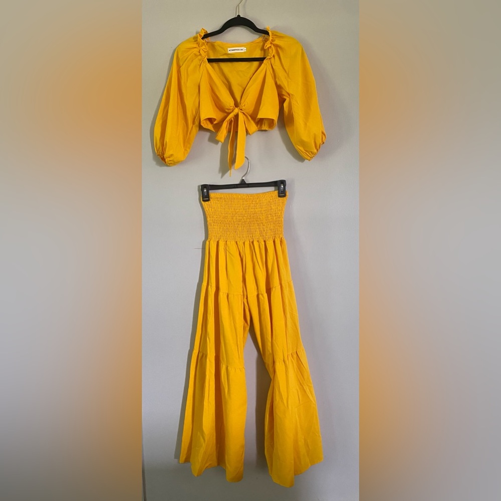 Two piece  set
